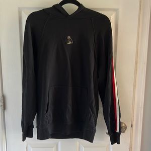 Ovo hoodie with stripes